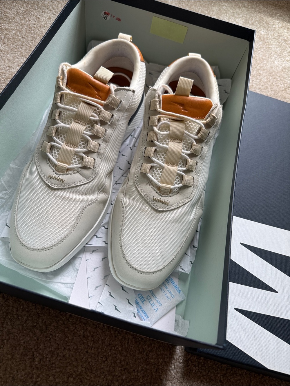 Wolf & Shepherd Crossover Victory Trainer Sneakers